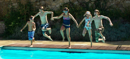 Le Jeu piscine du Mercredi: Ping Pong Splash