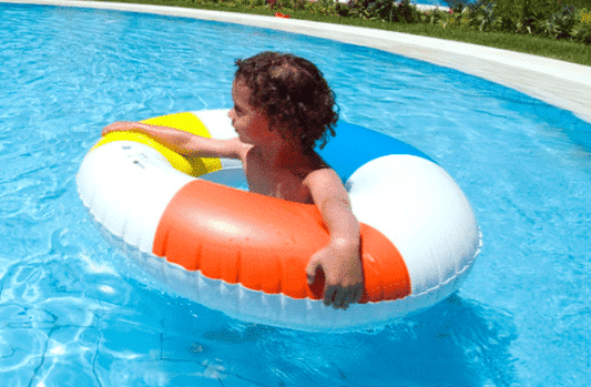 Le jeu piscine du mercredi : La régate