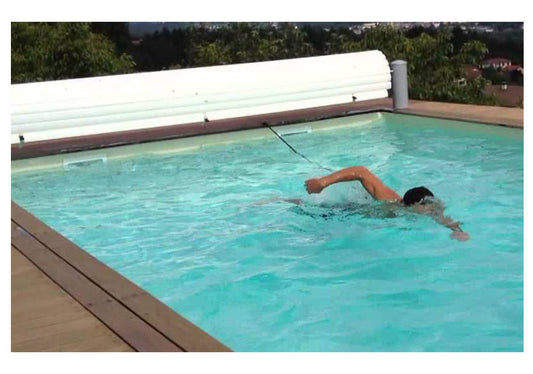 Pratiquer du sport dans la piscine