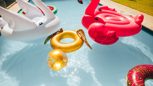 Comment prévenir les algues dans la piscine