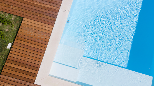 Entretenir la piscine régulièrement